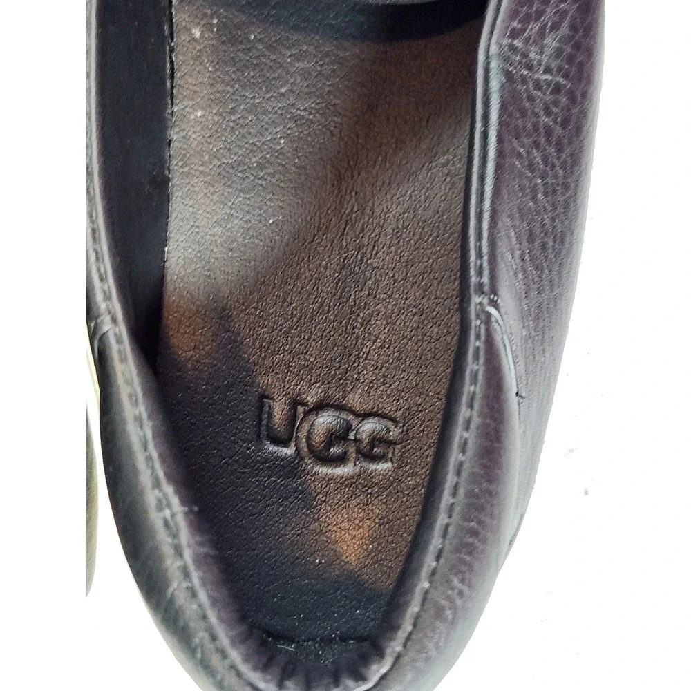 UGG Jass Slip On Sneakers Womens 8 Black Pebbled Leather Platform 1112415